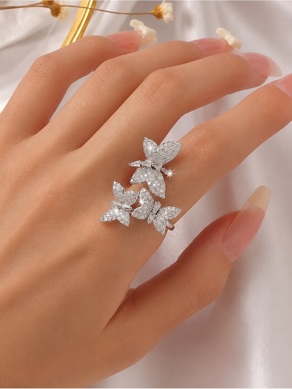 Eternal Cluster Sparkling Butterfly Silver Ring